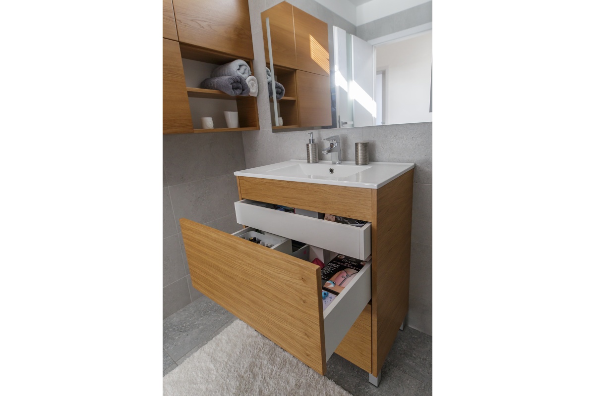 Family house interior - Storage spaces in the study and children’s room.