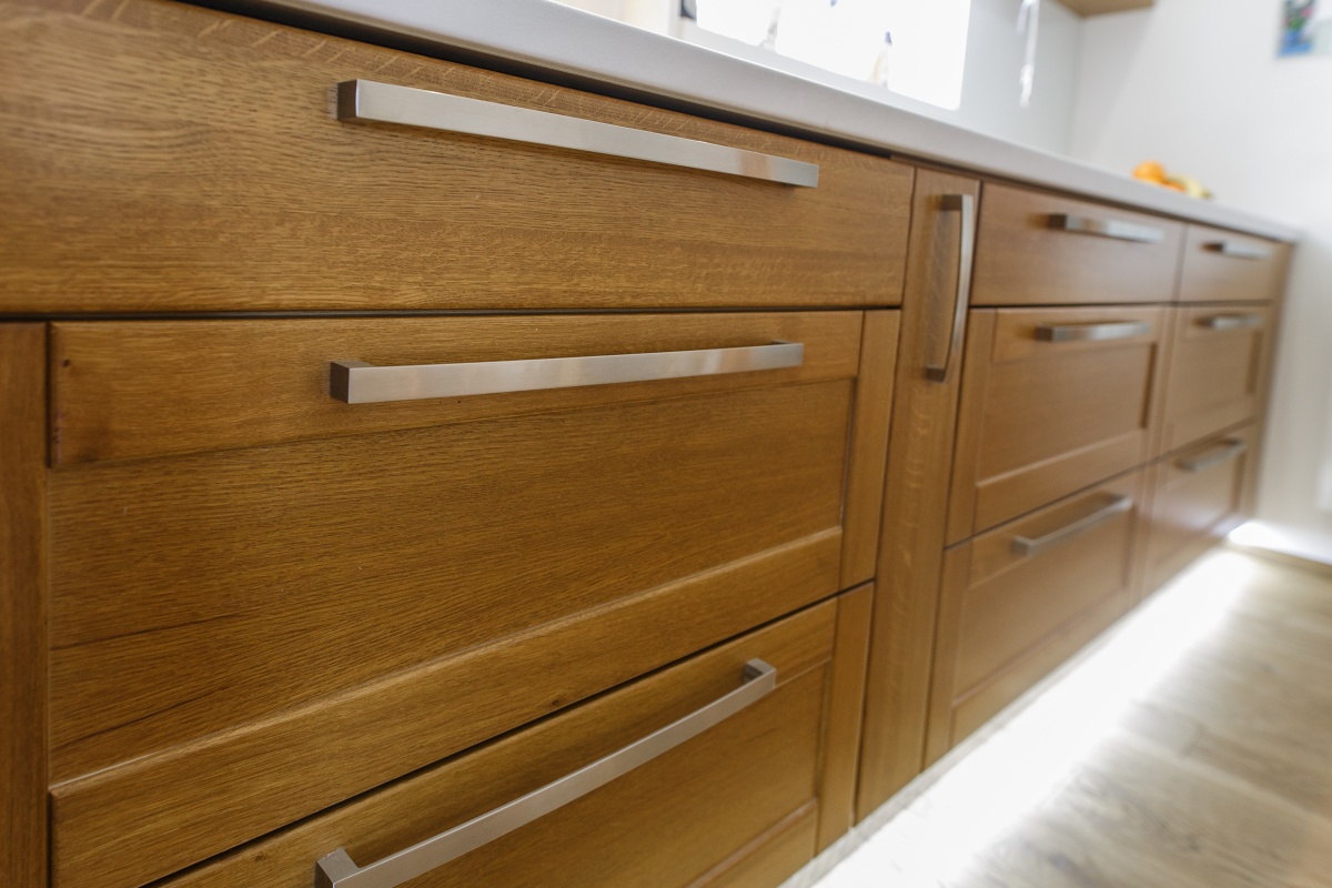 Family house  - The pantry cabinet is also equipped with interior Blum drawers.