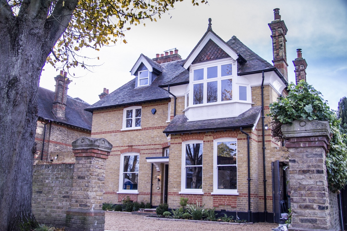 Family House, Barnes - Farrow & Ball anthracite paint was sent especially from the United Kingdom to our workshop. 